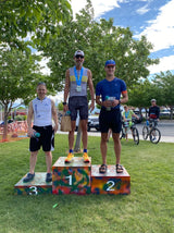 Sleeveless Cycling Jersey with pockets in gray with yellow stripes