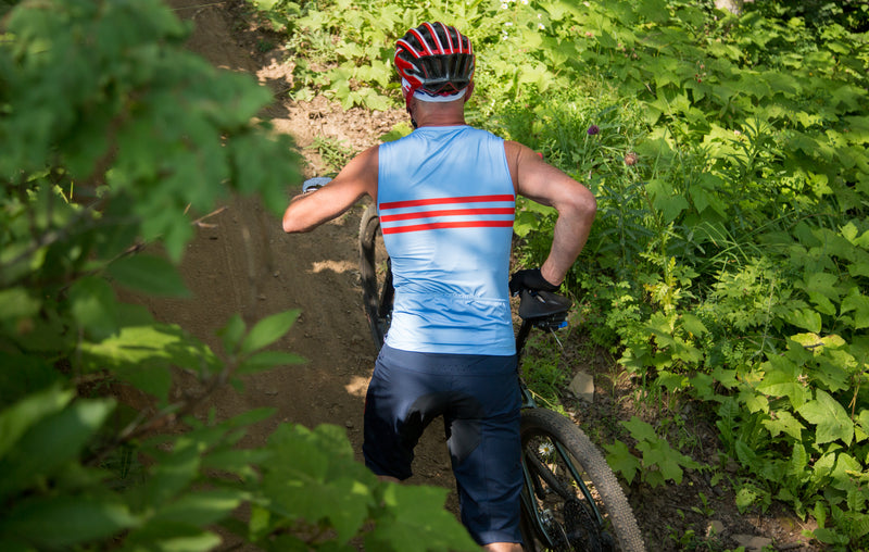 Older version Sleeveless Cycling Jersey with Pockets and Zipper in Baby Blue